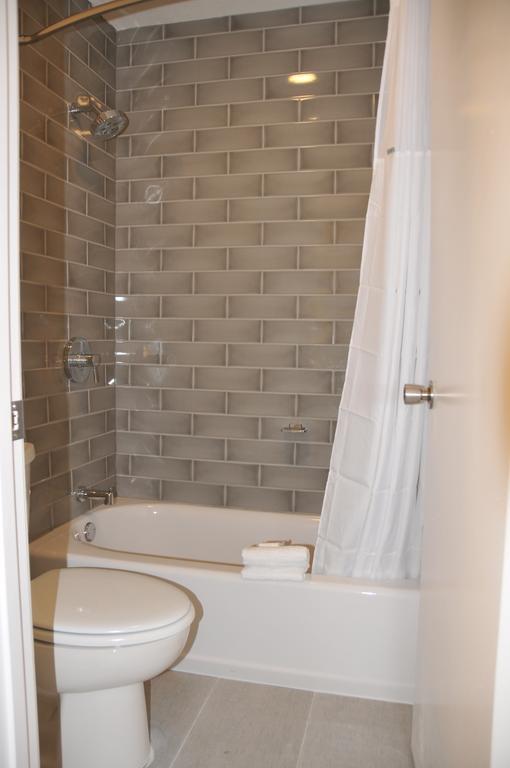 Howard Johnson By Wyndham Florence Extérieur photo