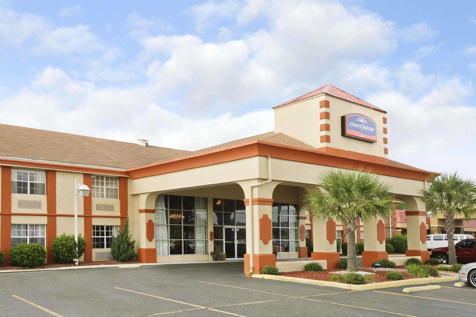 Howard Johnson By Wyndham Florence Extérieur photo